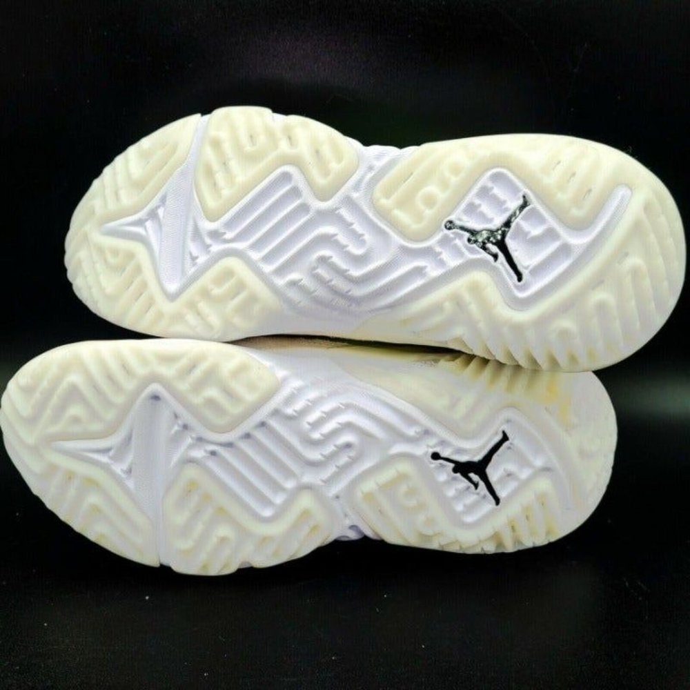 LOOK SEE PROMO Nike Air Jordan Delta Barely Volt CT1003-700 WMN SZ 7 = MN SZ 5.5 - Picture 8 of 12